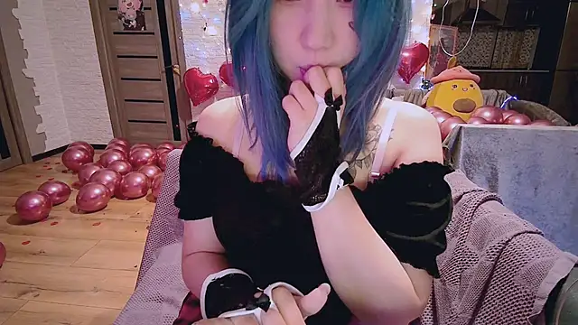 Akemilun online show from February 14, 2025, 2:39 am