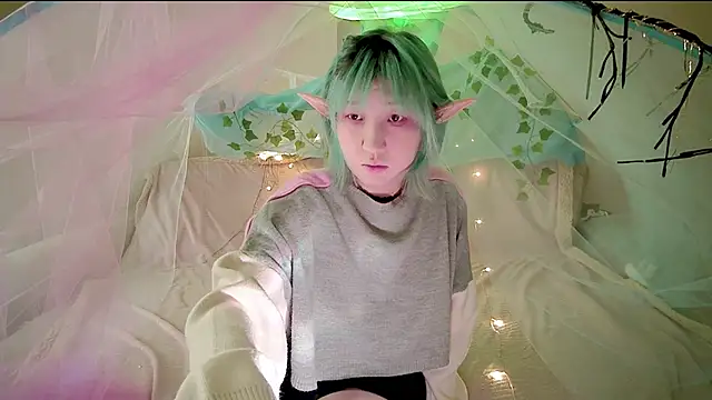 Akemilun online show from October 24, 2025, 6:10 am