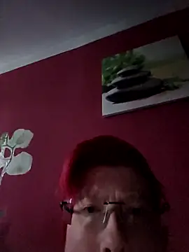 dieGeile0411 online show from October 23, 2025, 11:20 am