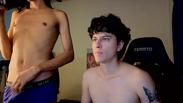 angelitofemboy online show from September 12, 2025, 11:26 pm