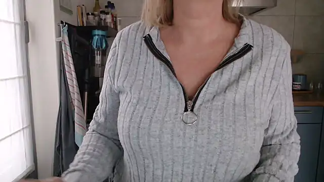 legalyblond online show from February 19, 2026, 8:21 am