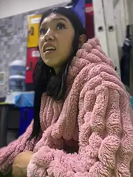 Snapshot of emily_rosse04 chatting on March 27, 2026, 12:38 pm emily rosse04 online show from March 27, 2026, 12:38 pm