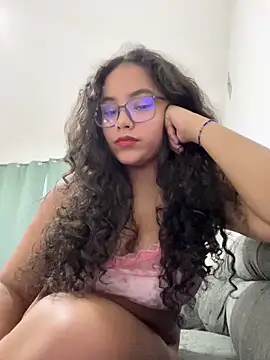 CurlyGirl 1 online show from February 21, 2025, 10:48 pm