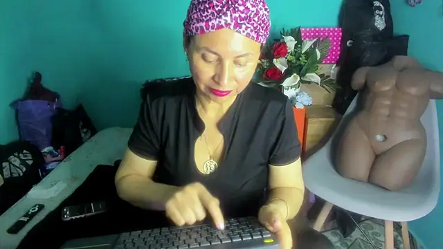 Snapshot of SheraHadee chatting on May 29, 2026, 11:08 am SheraHadee online show from May 29, 2026, 11:08 am