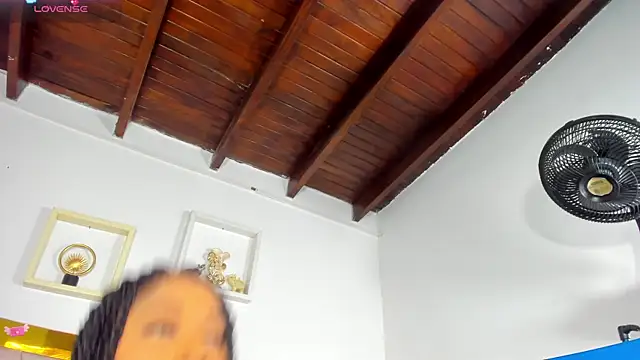 angel dthroatt online show from December 28, 2024, 12:03 pm