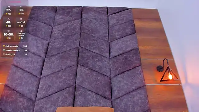 Snapshot of CristalCornner_ chatting on December 13, 2024, 10:55 pm CristalCornner  online show from December 13, 2024, 10:55 pm