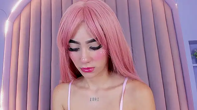 Snapshot of CristalCornner_ chatting on February 6, 2025, 7:51 pm CristalCornner  online show from February 6, 2025, 7:51 pm