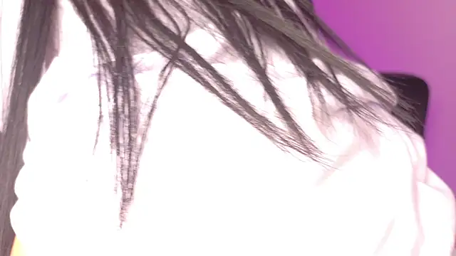 Snapshot of CristalCornner_ chatting on October 18, 2025, 9:37 pm CristalCornner  online show from October 18, 2025, 9:37 pm