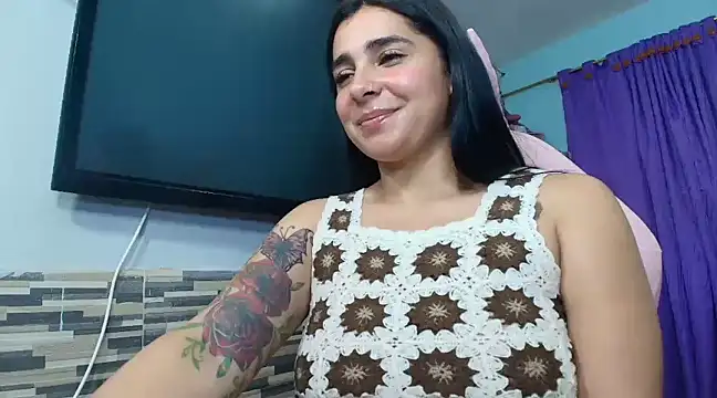 Meganmilk1 online show from February 4, 2025, 3:36 pm