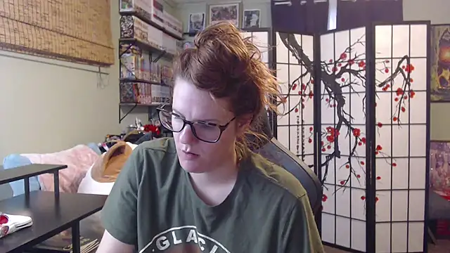 Snapshot of Sarahtineke chatting on July 3, 2026, 7:09 pm Sarahtineke online show from July 3, 2026, 7:09 pm
