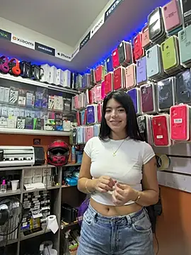 NicolRoss  online show from June 22, 2026, 10:51 pm