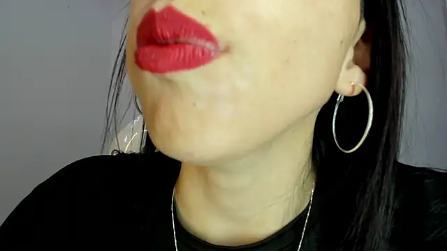 Snapshot of Katty_mouth chatting on May 30, 2026, 8:06 pm Katty mouth online show from May 30, 2026, 8:06 pm
