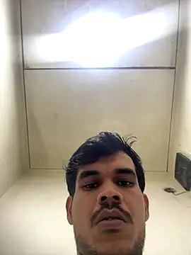 hitlar1026 online show from November 3, 2025, 9:10 am