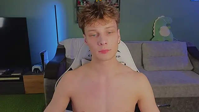 Snapshot of TeddyLiLboy chatting on November 7, 2025, 10:10 pm TeddyLiLboy online show from November 7, 2025, 10:10 pm