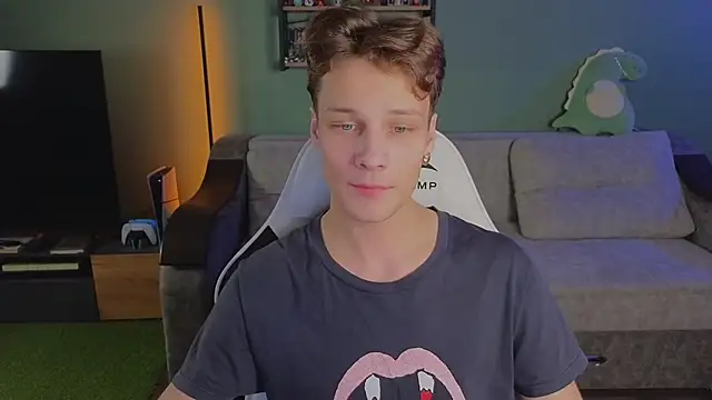 Snapshot of TeddyLiLboy chatting on November 14, 2025, 5:22 pm TeddyLiLboy online show from November 14, 2025, 5:22 pm