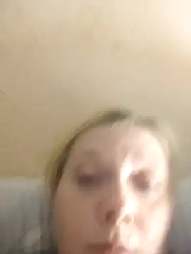 LeraSweet online show from November 1, 2025, 9:17 pm