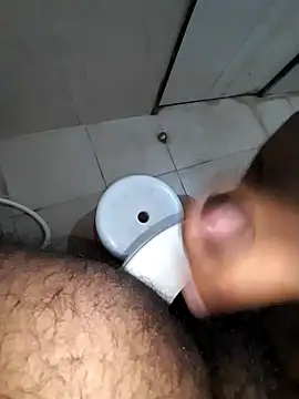 Snapshot of workoutsaurabh chatting on January 29, 2025, 2:09 am workoutsaurabh online show from January 29, 2025, 2:09 am