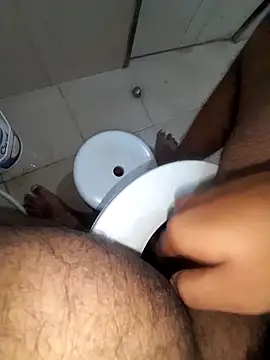 Snapshot of workoutsaurabh chatting on September 30, 2025, 1:43 am workoutsaurabh online show from September 30, 2025, 1:43 am