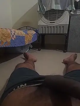 Snapshot of workoutsaurabh chatting on October 24, 2025, 5:42 pm workoutsaurabh online show from October 24, 2025, 5:42 pm