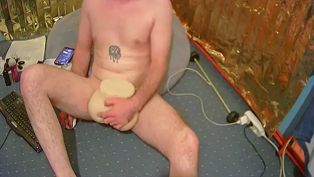 Snapshot of Markxen_cam chatting on February 1, 2025, 8:50 am Markxen cam online show from February 1, 2025, 8:50 am