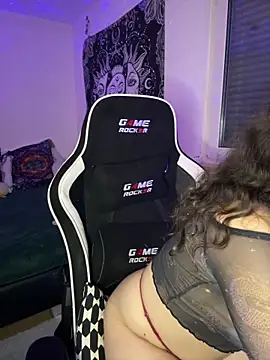 kinkygirl420x online show from March 12, 2025, 10:39 pm