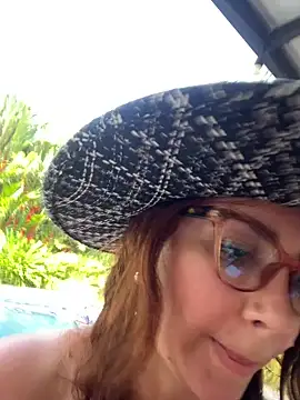 NINIK STYLE online show from January 15, 2025, 8:37 pm