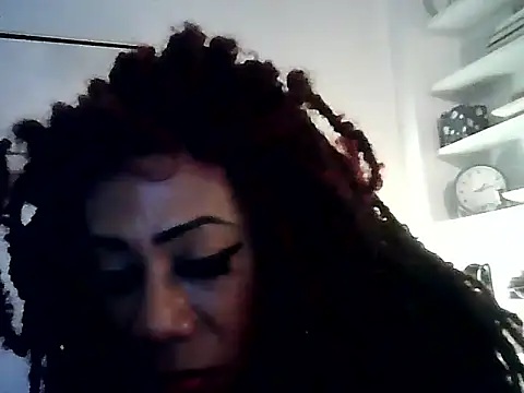 Snapshot of CaramelDipper chatting on January 22, 2025, 6:42 am CaramelDipper online show from January 22, 2025, 6:42 am