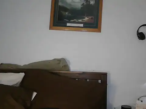 Snapshot of CaramelDipper chatting on November 7, 2025, 3:17 am CaramelDipper online show from November 7, 2025, 3:17 am