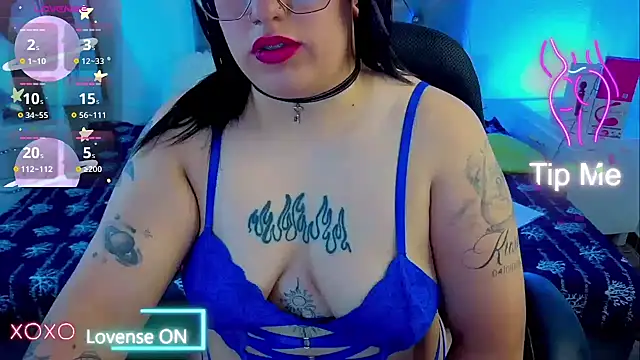 Snapshot of NatalieHarris chatting on April 23, 2026, 5:48 pm NatalieHarris online show from April 23, 2026, 5:48 pm