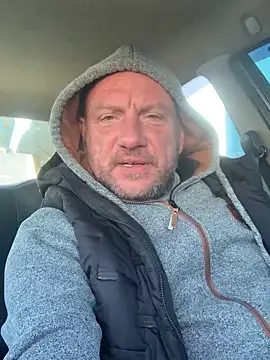 Snapshot of Bossun79 chatting on December 13, 2024, 12:17 pm Bossun79 online show from December 13, 2024, 12:17 pm