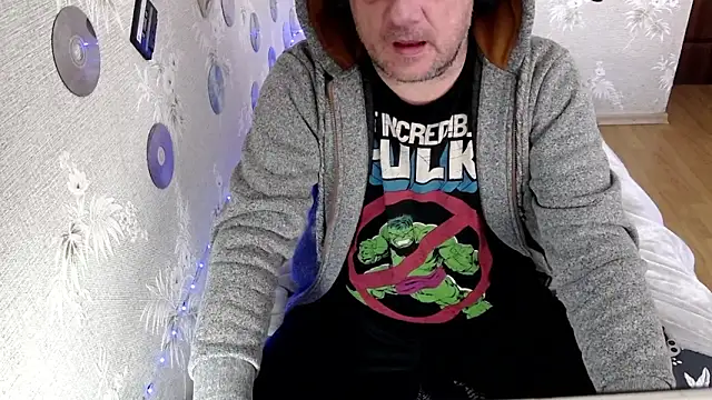 Snapshot of Bossun79 chatting on October 30, 2025, 7:32 am Bossun79 online show from October 30, 2025, 7:32 am