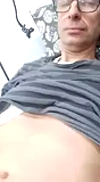 Snapshot of Anastasio33 chatting on January 8, 2025, 1:00 am Anastasio33 online show from January 8, 2025, 1:00 am