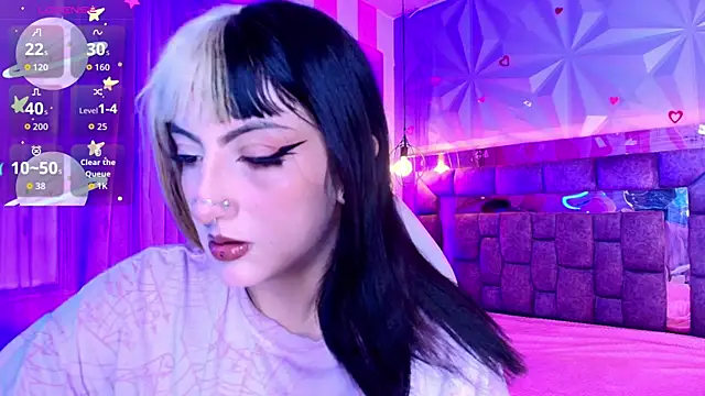 Candy morgan412 online show from April 11, 2026, 12:20 pm