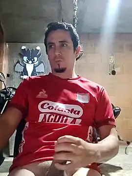 Snapshot of Rejy1992 chatting on December 13, 2024, 4:22 am Rejy1992 online show from December 13, 2024, 4:22 am