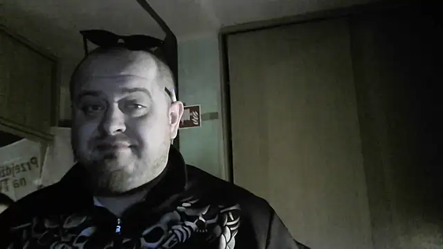 Snapshot of perversalus chatting on February 9, 2025, 4:29 pm perversalus online show from February 9, 2025, 4:29 pm