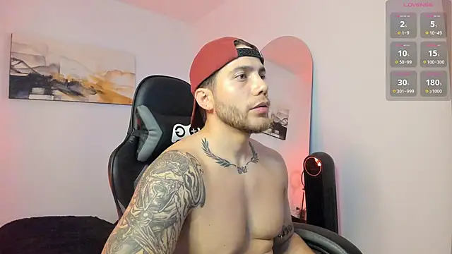 LucianSinclair online show from December 4, 2024, 11:46 pm