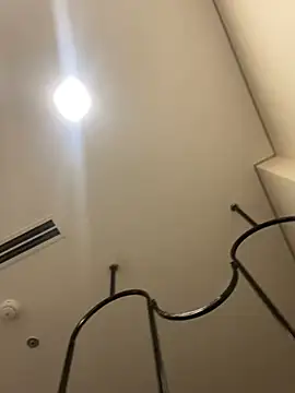 MEOW MEO online show from March 21, 2025, 6:07 pm