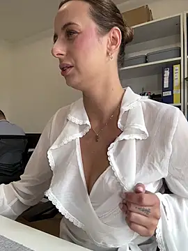 Hii Lolla online show from March 30, 2026, 6:58 am