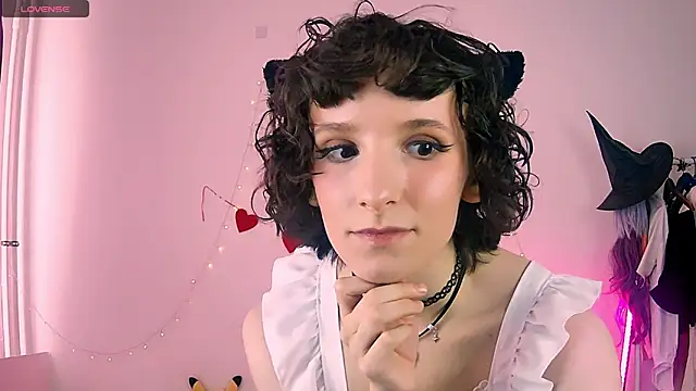 Violet Veliya online show from March 14, 2026, 11:15 am