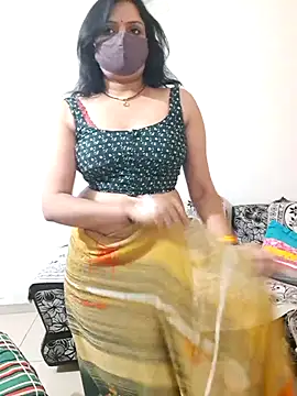 Snapshot of khushikhushi chatting on February 24, 2025, 5:53 pm khushikhushi online show from February 24, 2025, 5:53 pm