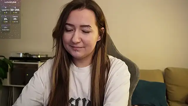 Megan  Hart online show from October 1, 2025, 9:26 am