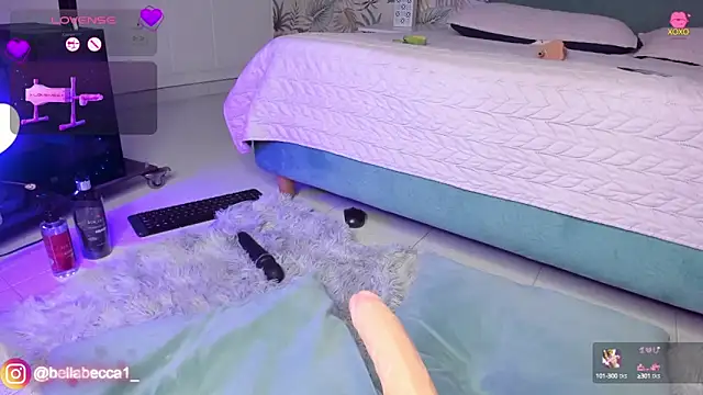 Snapshot of bellaa_becca chatting on March 19, 2025, 9:48 pm bellaa becca online show from March 19, 2025, 9:48 pm