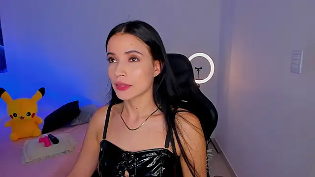 melanyrouse1 online show from April 2, 2026, 8:17 pm