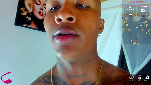 esteveen ortegas  online show from October 25, 2025, 8:36 pm