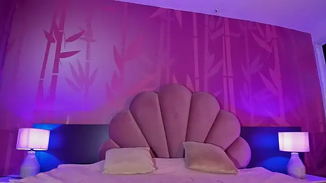 Lezy  online show from January 31, 2025, 7:51 pm