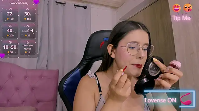 ParisShayk online show from March 24, 2026, 6:13 pm