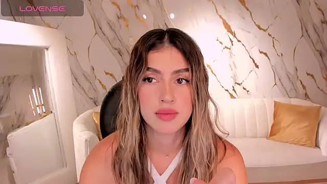 Snapshot of PaulinaSantos_ chatting on March 5, 2025, 7:06 pm PaulinaSantos online show from March 5, 2025, 7:06 pm