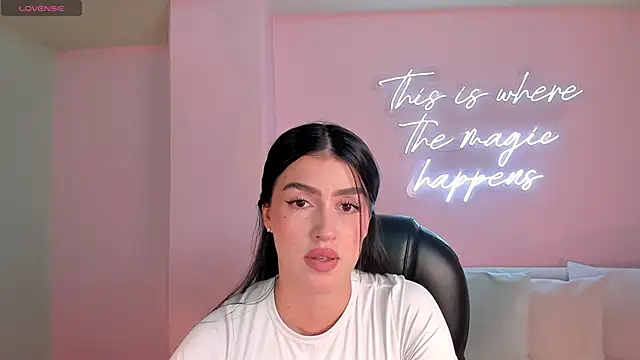 Snapshot of PaulinaSantos_ chatting on September 24, 2025, 6:44 pm PaulinaSantos online show from September 24, 2025, 6:44 pm