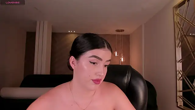 PaulinaSantos  online show from July 15, 2026, 8:14 pm