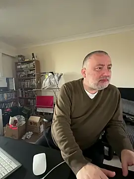 LondonTeffy online show from March 13, 2025, 11:41 am